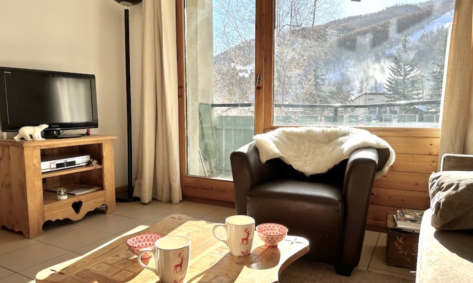 location appartement résidence avec piscine serre chevalier alpes du sud  location appartement résidence avec piscine serre chevalier alpes du sud