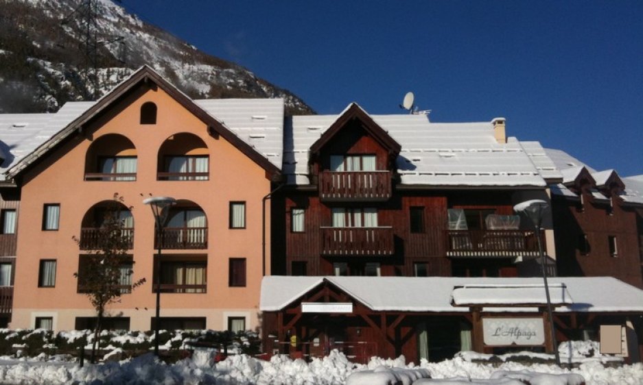 location résidence en pied de pistes SERRE CHEVALIER hiver location appartement proche lac de pontillas