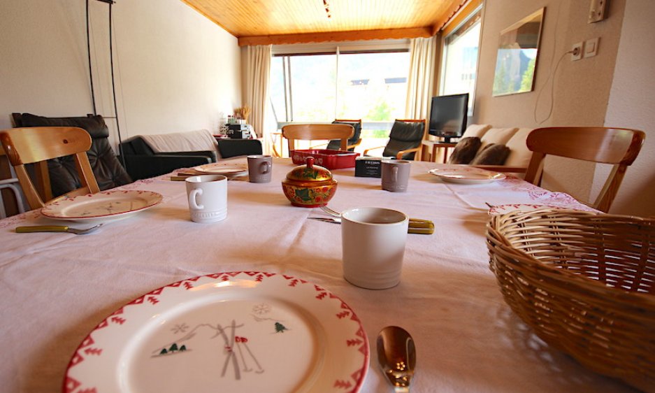 location studio rénové proche tout commerces Booling Chantemerle location studio rénové proche tout commerces Booling Chantemerle